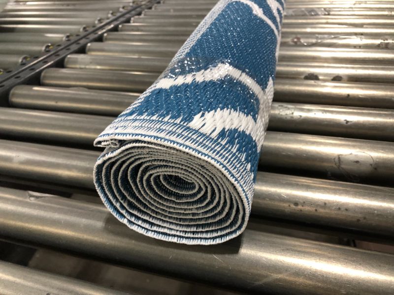 Photo 1 of 4 X 6 FEET OUTDOOR REVERSIBLE AREA RUG, BLUE