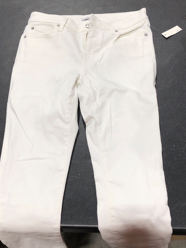 Photo 1 of Amazon essential Women's white jeans (SIZE 7) 