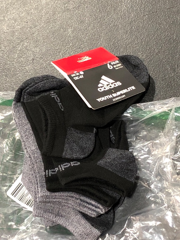 Photo 2 of adidas Kids-Boy's/Girl's Superlite No Show Socks (6-pair)
(Size M) 