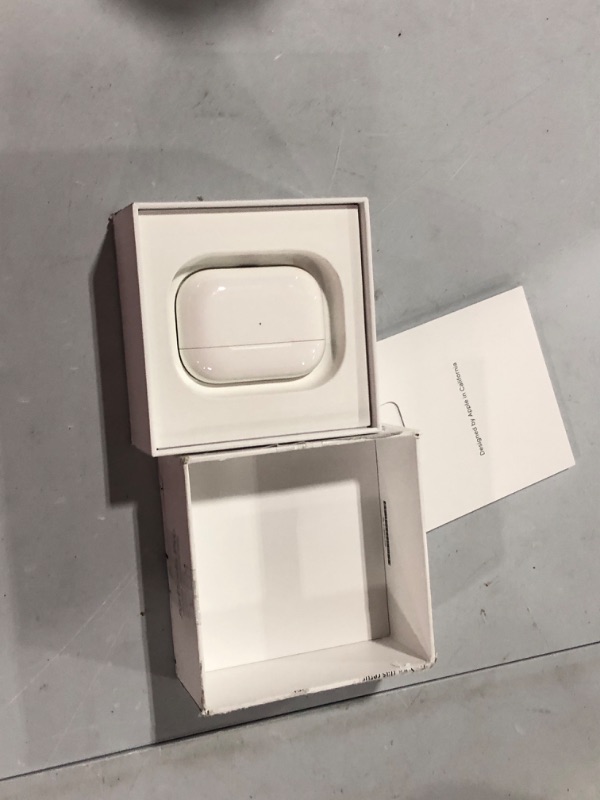 Photo 1 of Apple AirPods Pro