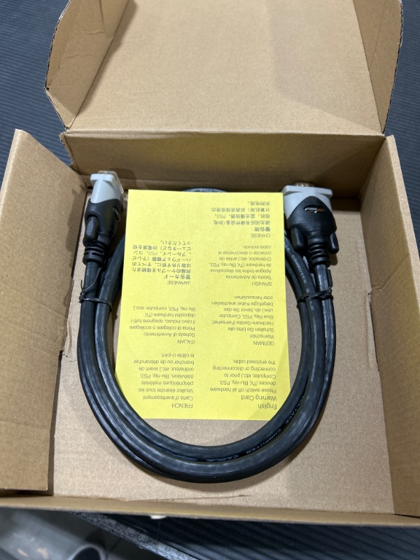 Photo 2 of AmazonBasics VGA to VGA Cable - 6 Feet (1.8 Meters)