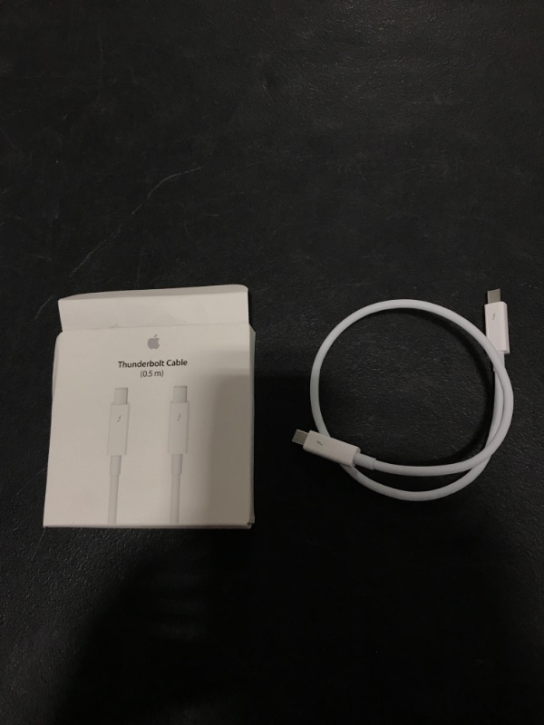 Photo 2 of Apple Thunderbolt Cable MD862LL/A, White , 0.5 m