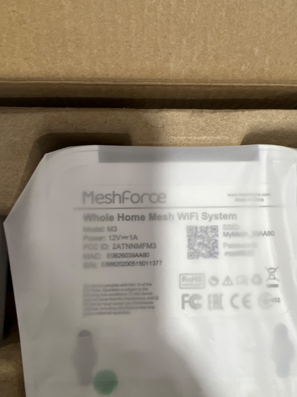 Photo 3 of MeshForce Whole Home Mesh WiFi System M3 Suite (1 WiFi Point + 2 WiFi Dot) - Dual Band WiFi System Router Replacement and Wall Plug Extender - High Performance Wireless Coverage for 5+ Bedrooms Home