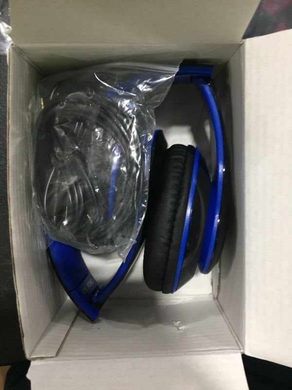 Photo 2 of 6S Wireless Bluetooth Headphones Over Ear