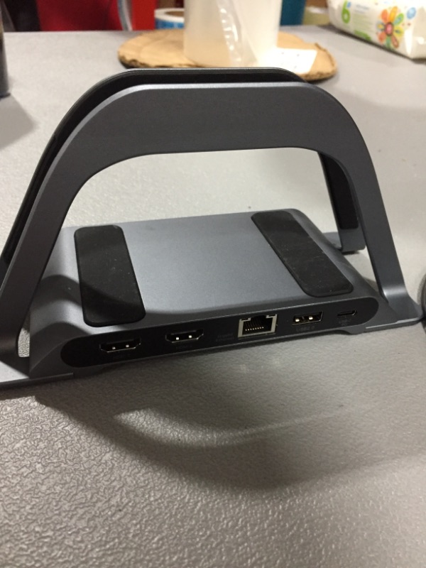 Photo 3 of Windows USB C Docking Station