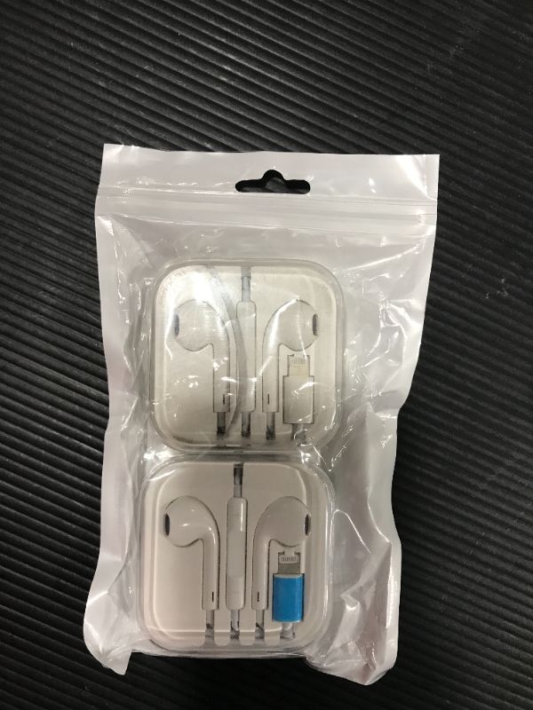 Photo 2 of 2 Pack with Apple Earbuds for iPhone Headphones Wired Earphones with Microphone?with Apple MFi Certified? Noise Isolating Headsets for iPhone 13/12/SE/11/XR/XS/X/8/8 Plus/7/7Plus