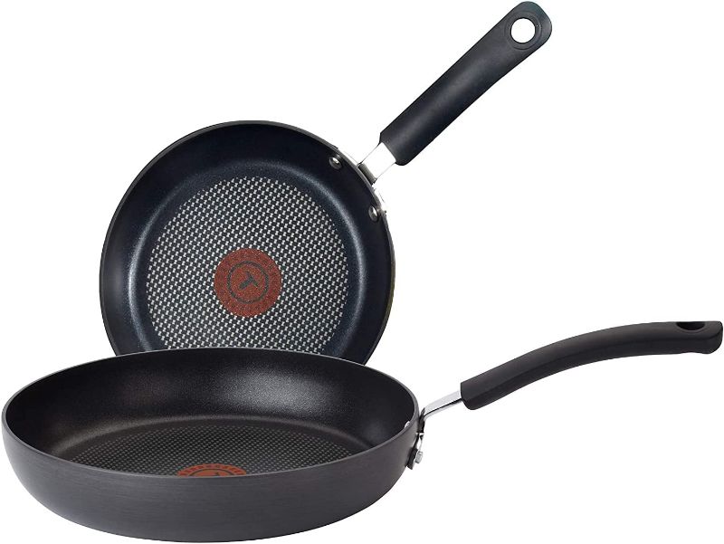 Photo 1 of  Resistant Titanium Nonstick pan  
