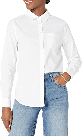 Photo 1 of Amazon Essentials Women's Classic-Fit Long Sleeve Button Down Poplin Shirt size m
