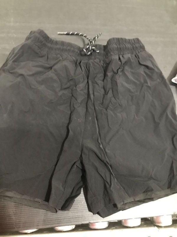 Photo 2 of Aolesy Men’s 2 in 1 Running Shorts
SIZE LARGE