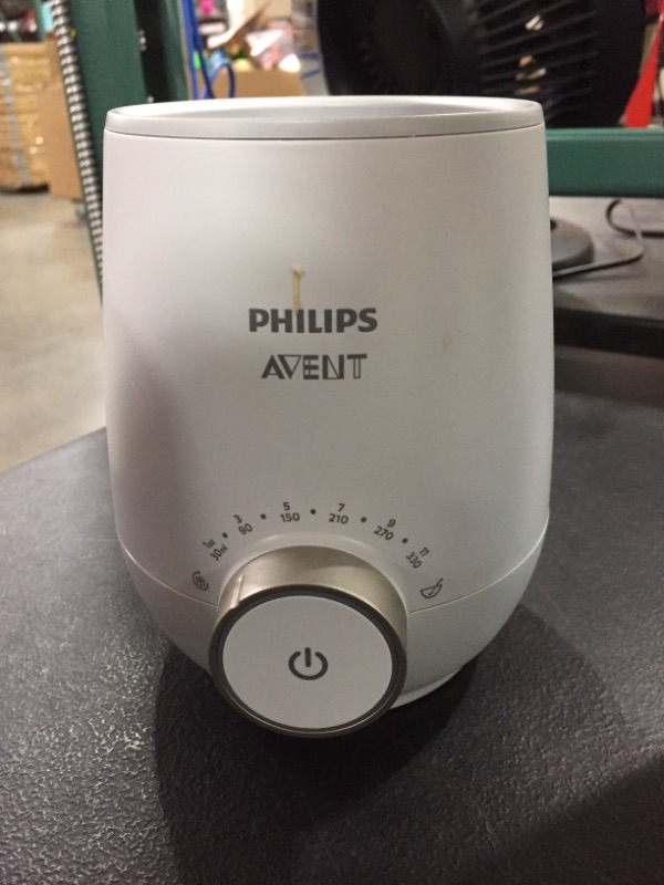 Photo 1 of Philips Avent Fast Baby Bottle Warmer with Auto Shut Off

