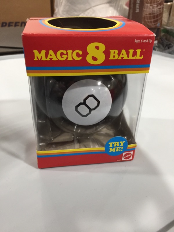 Photo 2 of Magic 8 Ball: Retro [Amazon Exclusive]
