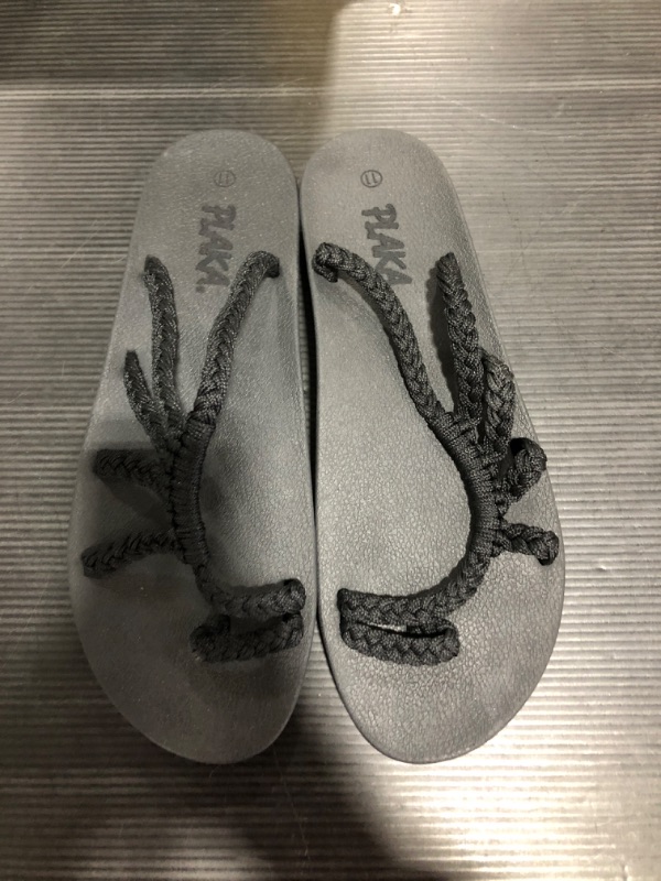 Photo 2 of [Size 11] Plaka Bay Flip-Flops for Women with Arch Support