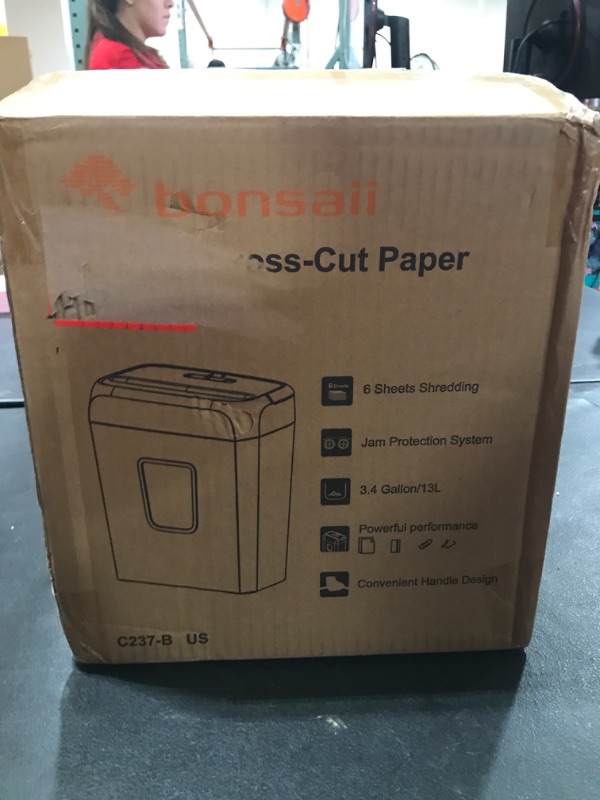 Photo 3 of Bonsaii Paper Shredder for Home Use,6-Sheet Crosscut Paper and Credit Card 