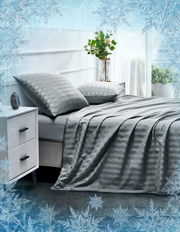 Photo 1 of [Size K] Elegear Revolutionary Cooling Lightweight Summer Cold Blankets for Sleeping 90“ x 108”