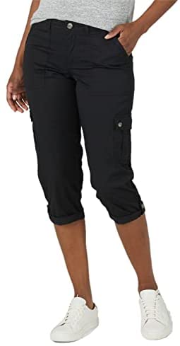 Photo 1 of [Size 2] Lee Women’s Flex-to-go Mid-Rise Relaxed Fit Cargo Capri Pant [Black]