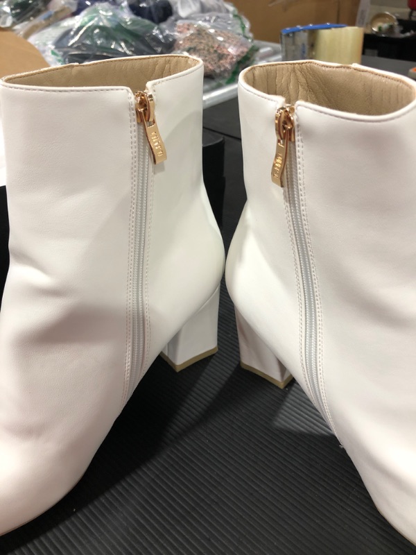 Photo 3 of [Size 9.5] IDIFU Women's Aliza Fashion Square Toe Short Boots Side Zipper Low Block Heel Ankle Booties [White]