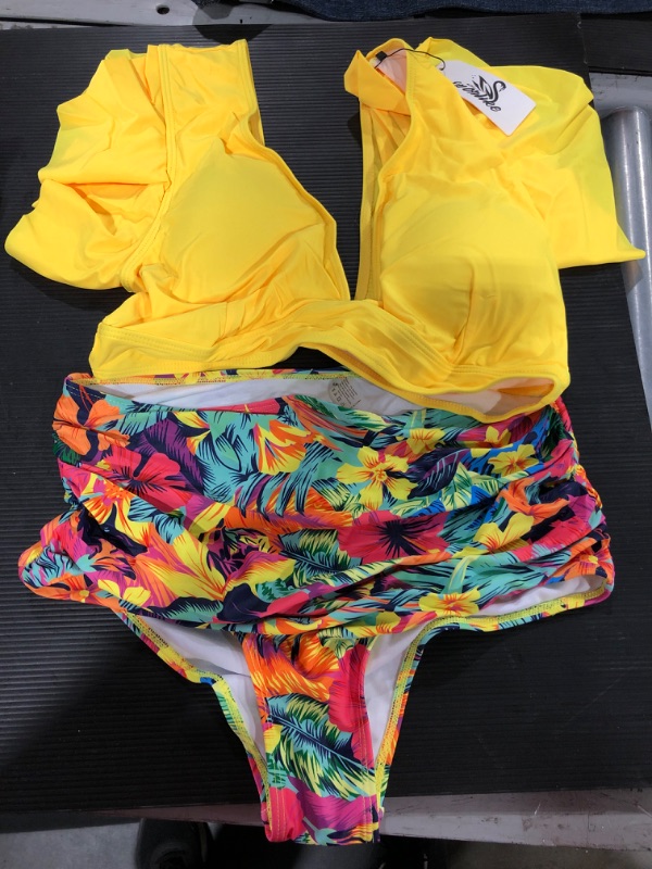 Photo 2 of [Size L] SPORLIKE Women Ruffle High Waist Swimsuit Two Pieces Push Up Tropical Print Bikini