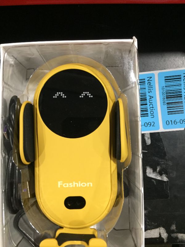 Photo 2 of Wireless Car Charger Smart Wireless Auto-Sensor Car Phone Holder Charger, Car Phone Holder Mount Wireless Fast Charging Compatible for iPhone13/12 11/ Pro?Samsung S22+/21/20 (Yellow)
