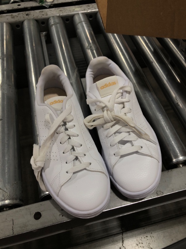 Photo 2 of adidas Women's Advantage Sneaker (Size 6)