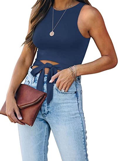 Photo 1 of Berryou Crop Tops for Women Sleeveless Halter Neck Basic Casual Racer Back Tank Tops
**white marks** SIZE XL