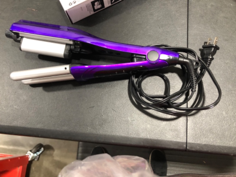 Photo 2 of Bed Head A-Wave-We-Go Adjustable Hair Waver for Multiple Waves **tested works**