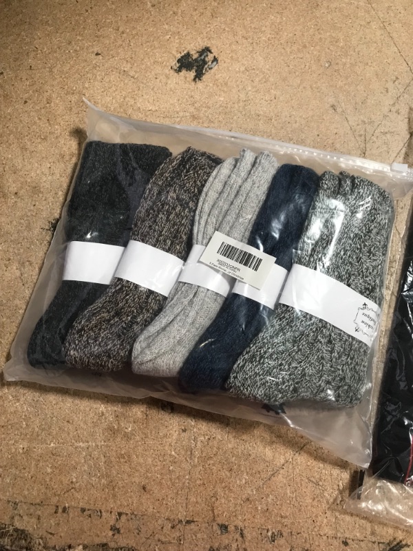 Photo 1 of Clothes Bundle (5 pack of socks and marvel tshirt - XS)