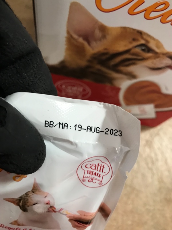 Photo 3 of *EXPIRES Aug 2023, NONREFUNDABLE*
Catit Creamy Lickable Cat Treat, Healthy Cat Treat, Assortment, 12 Pack (96 ct)
