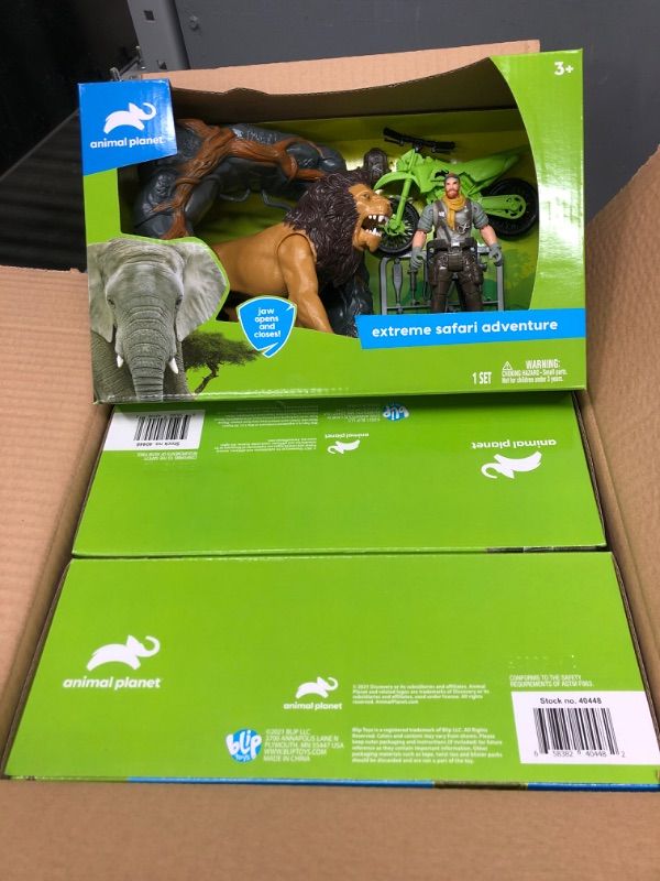 Photo 1 of Animal Planet Extreme Safari Adventure Set 3 PACK.