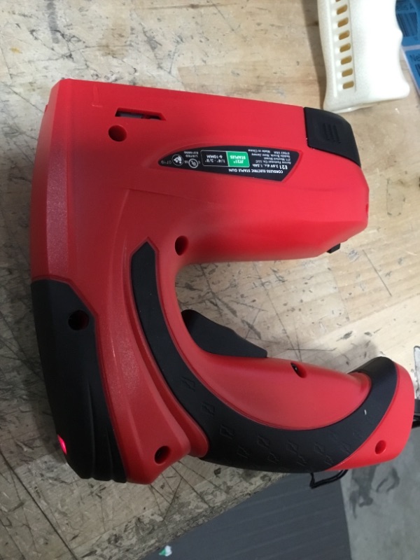 Photo 2 of Arrow
Cordless Electric Staple Gun