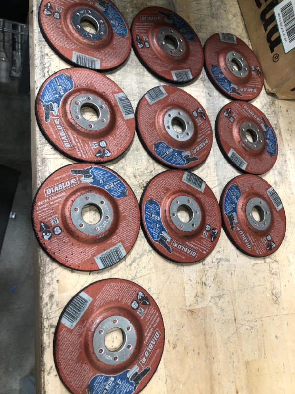 Photo 2 of 
DIABLO
4-1/2 in. x 1/4 in. x 7/8 in. Metal Grinding Disc with Type 27 Depressed Center 10 pack 