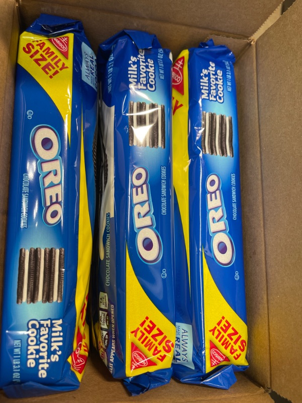 Photo 3 of **NONREFUNDABLE**BEST BY: MAY 28, 2022**
OREO Chocolate Sandwich Cookies, Family Size, 19.1 oz
3 PACK