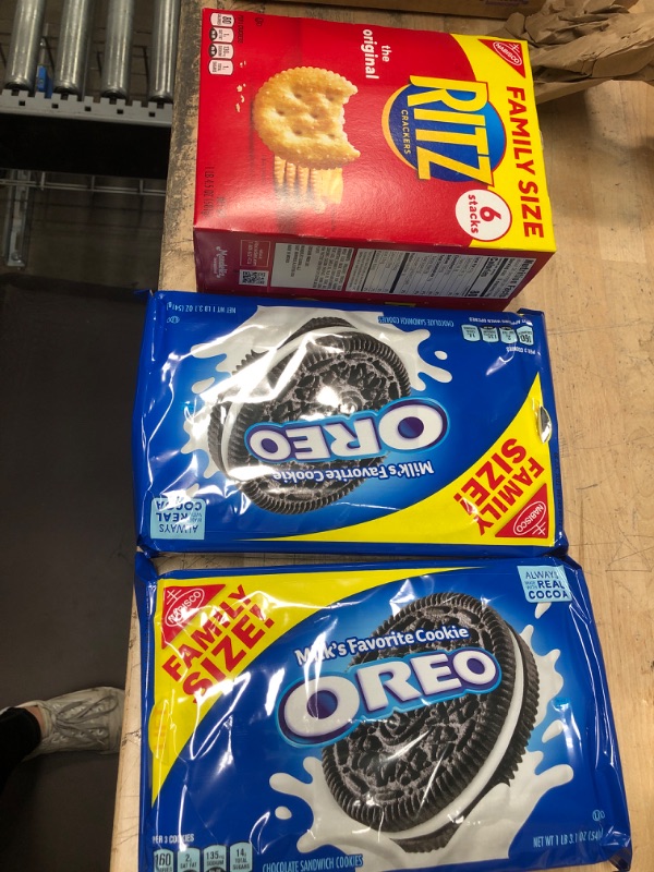 Photo 3 of **nonrefundable bundle**best by dates pictured**
RITZ Original Crackers, Family Size, 20.5 oz
and
Oreo Chocolate Sandwich Cookies Family Size (Pack of 2)

