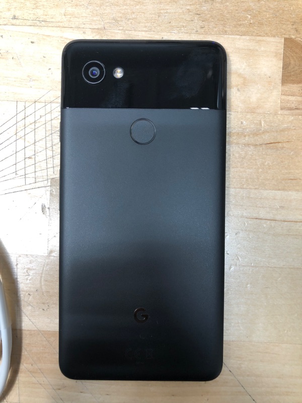 Photo 3 of Google Pixel 2 XL 128GB Unlocked GSM/CDMA 4G LTE Octa-Core Phone w/ 12.2MP Camera - Just Black


**tested, powers on and working!!