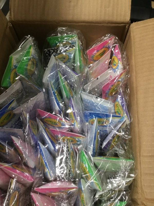 Photo 1 of Crayola Crayon Kids Scented 3 oz Finger Paint Soap Vibrant Assorted Colors - 45 pack 