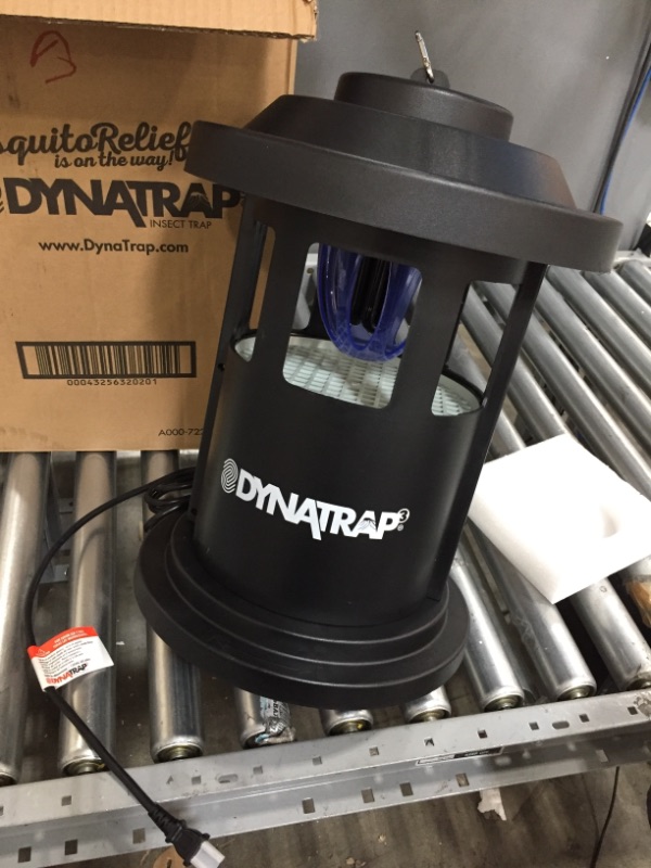 Photo 2 of DynaTrap DT1750 Mosquito & Flying Insect Trap – Kills Mosquitoes, Flies, Wasps, Gnats, & Other Flying Insects – Protects up to 3/4 Acre
