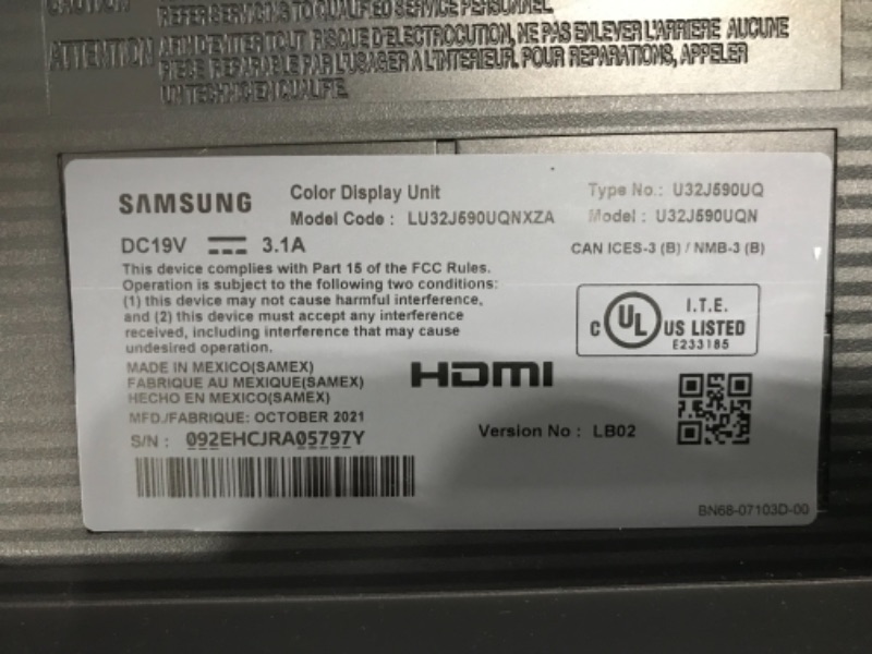 Photo 1 of SAMSUNG 32 inch UJ59 4k monitor (LU32J590UQNXZA)