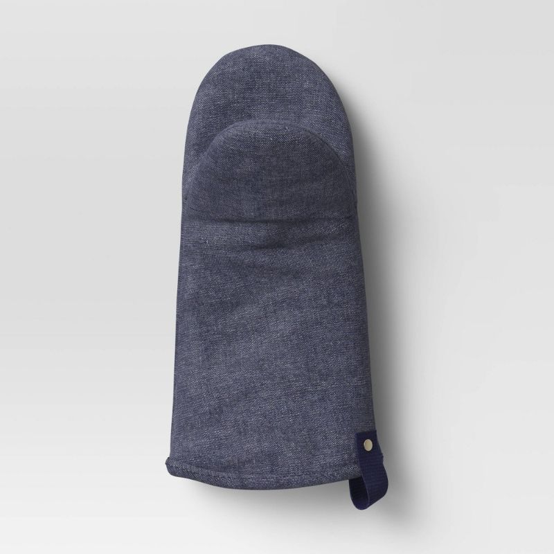 Photo 1 of 24-Cotton Chambray Oven Mitt Blue - Project 62™
