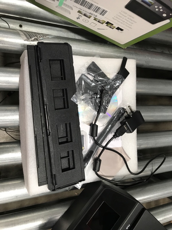 Photo 1 of DIGITNOW Photo Scanner Film &Slide Multi-Function Scanner with HD 22MP, Convert 135Film/35mm slide/110Film/Photo/Document/Business Card to Digital JPG Files,Includes 8GB Memory Card!
