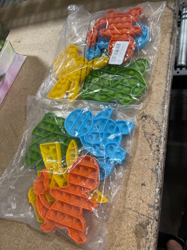 Photo 1 of 2 packs of 4  Pop Poop Toy, Animal Sensory Anxiety Stress Relief Satisfying ADHD Cheap Bubble Po Popper Set, Gift Poppop It Fidgettoys
