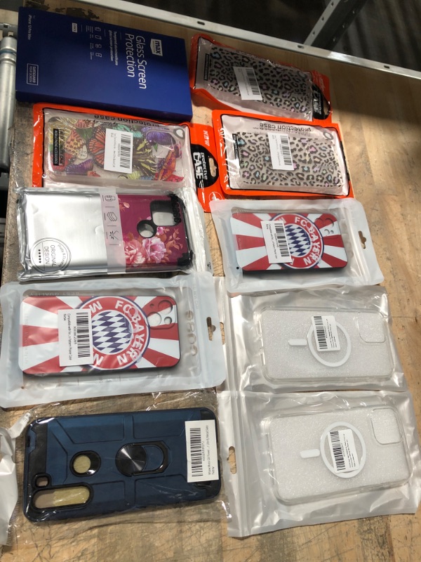 Photo 1 of **NON-REFUNDABLE** Bundle of miscellaneous Items (tech accessories)
