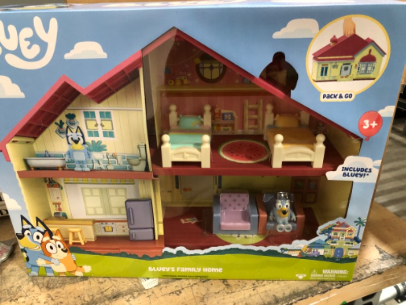 Photo 4 of 2 Bluey Family Home Playset