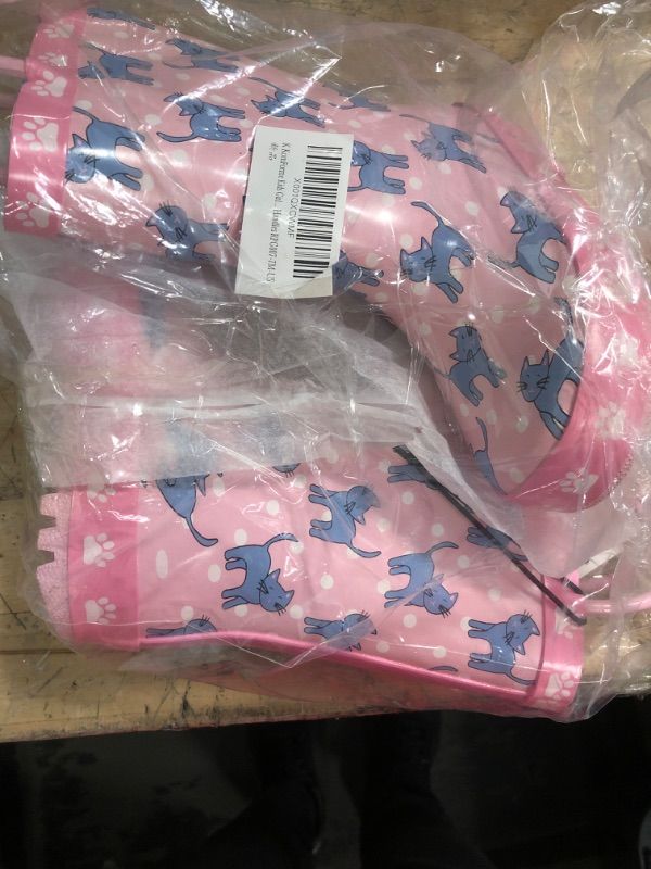 Photo 1 of SIZE: 7 TODDLERS. K KomForme Kids Rain Boots Waterproof Printed Rubber boots with Handles**COLOR: PINK AND BLUE**
