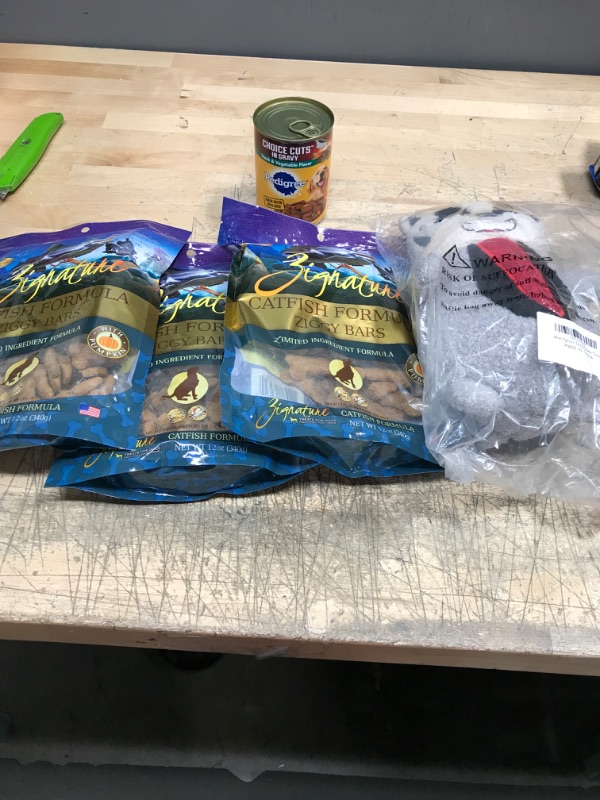 Photo 4 of **** NON REFUNDABLE**** EXP DT 07/17/2022  Zignature Limited Ingredient Formula Ziggy Bars Biscuit Dog Treats, 12-oz bag with Pedigree choice cuts in gravy 13.2 oz steak and vegtable (1 can), with Ankinghor Squeaky Dog Toys, 3-Layered Durable Stuffed Dog 