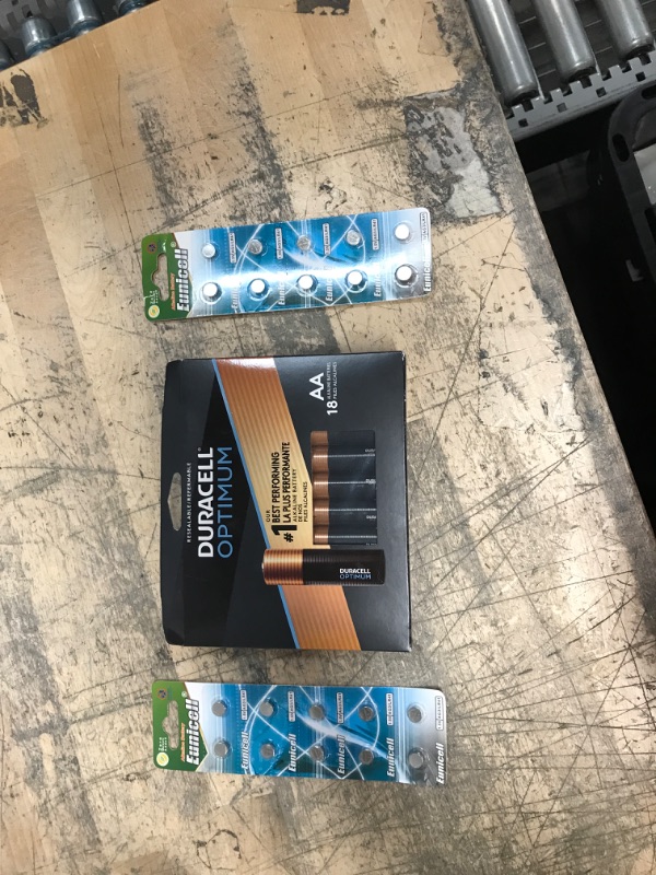 Photo 1 of Lot of 18 duracell optimum batteries and 20 eunicell AG3 batteries