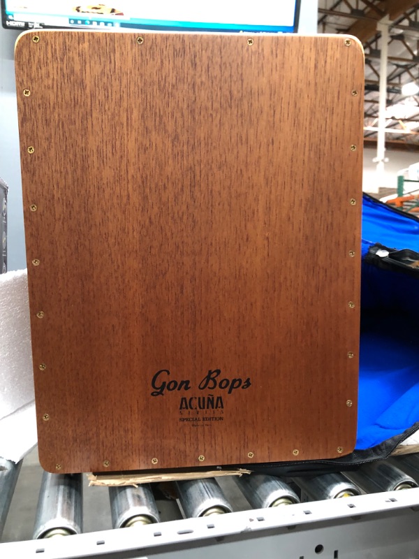 Photo 7 of *2 CORNERS HAVE DAMAGE, SEE PHOTO*
Gon Bops Alex Acuna Special Edition Cajon with Gig Bag
