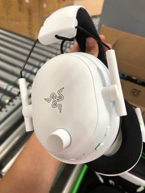 Photo 1 of Razer BlackShark V2 PRO - Headset - Full Size - 2.4 GHz - Wireless Wired - 3.5 Mm Jack - Noise Isolating - White
