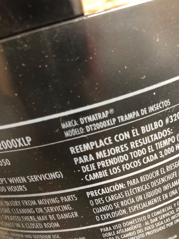 Photo 2 of DynaTrap DT2000XLPSR Large Mosquito & Flying Insect Trap – Kills Mosquitoes, Flies, Wasps, Gnats, & Other Flying Insects – Protects up to 1 Acre
DOES NOT COME WITH INSTRUCTION BOOKLET