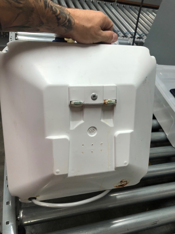 Photo 1 of (NOT FUNCTIONAL) Bosch Electric Mini-Tank Water Heater Tronic 3000 T 4-Gallon (ES4) - Eliminate Time for Hot Water - Shelf, Wall or Floor Mounted