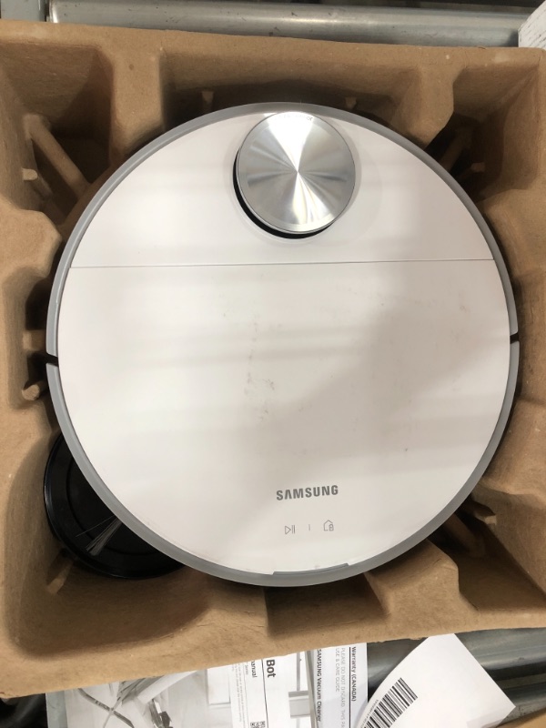 Photo 2 of USED: SAMSUNG Jet Bot+ Robot Vacuum Cleaner w/ Clean Station, Automatic Emptying, Precision Cleaning, 5-Layer Filter, Intelligent Power Control for Hardwood Floors, Carpets, Area Rugs, VR30T85513W/AA, White
