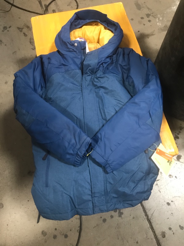 Photo 2 of Boys' 3-in-1 Jacket, XL, pack of 12 - All in Motion™
